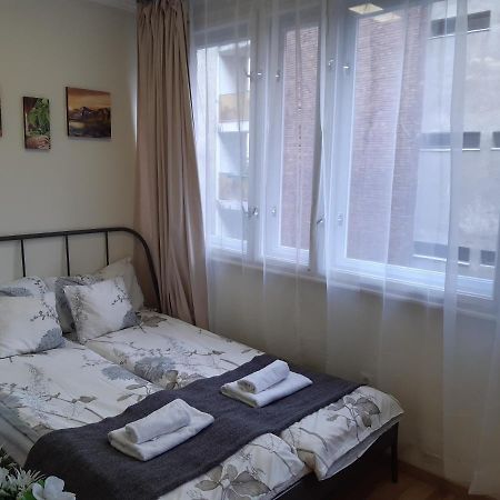 Madach Central Apartment Boedapest Buitenkant foto