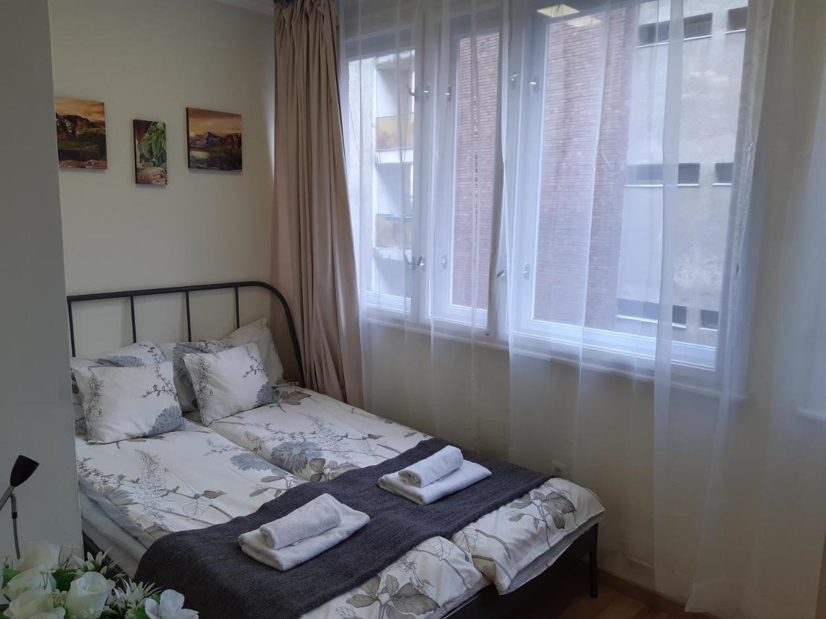 Madach Central Apartment Boedapest Buitenkant foto